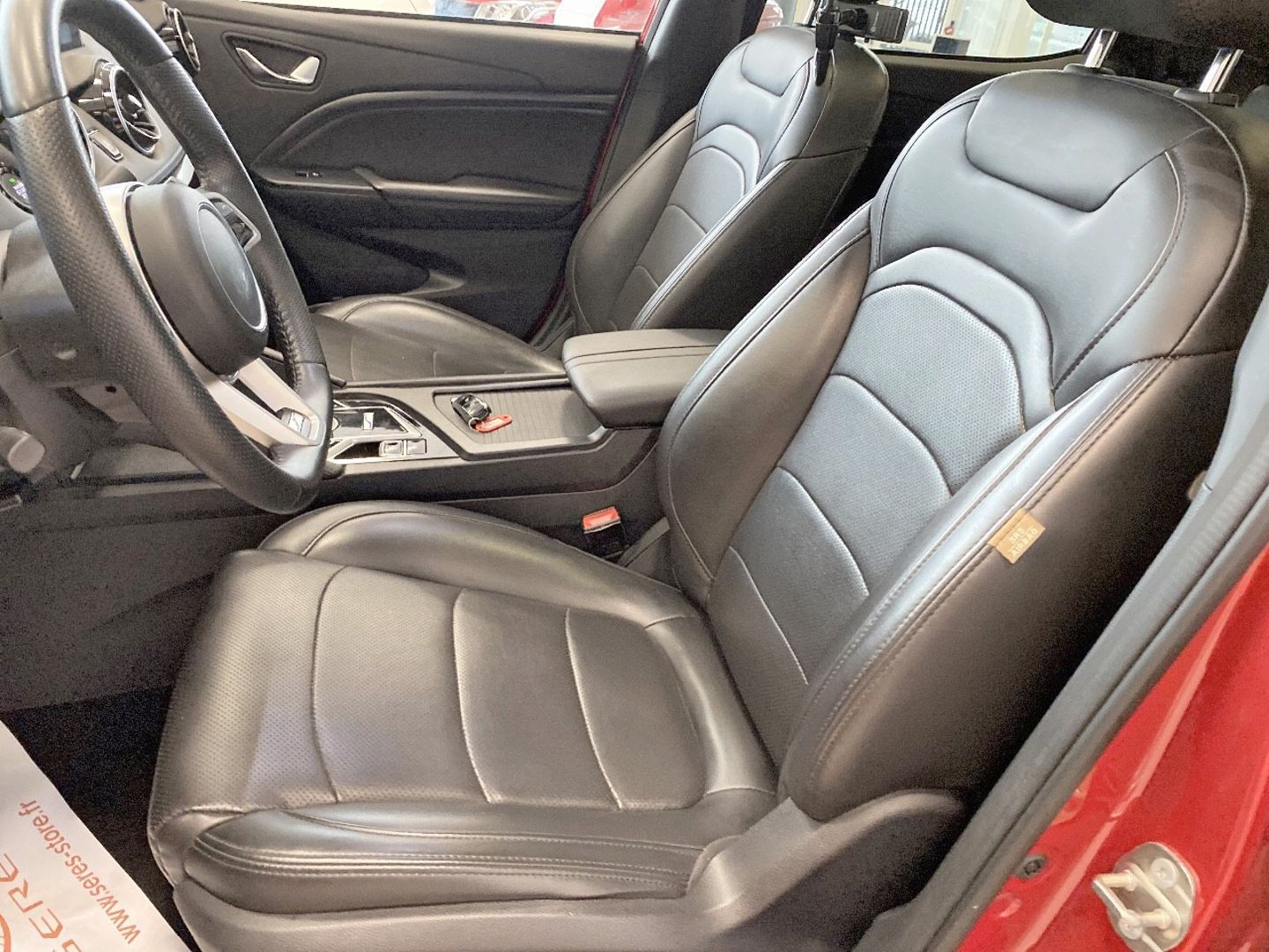 SERES 3 - LUXE 120kW (163ch) Toit Pano Ouvrant GPS Caméra 360