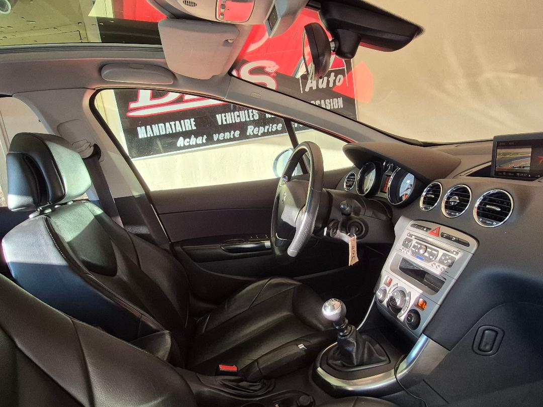 PEUGEOT 308 - FELINE GPS CUIR DISTRI NEUVE