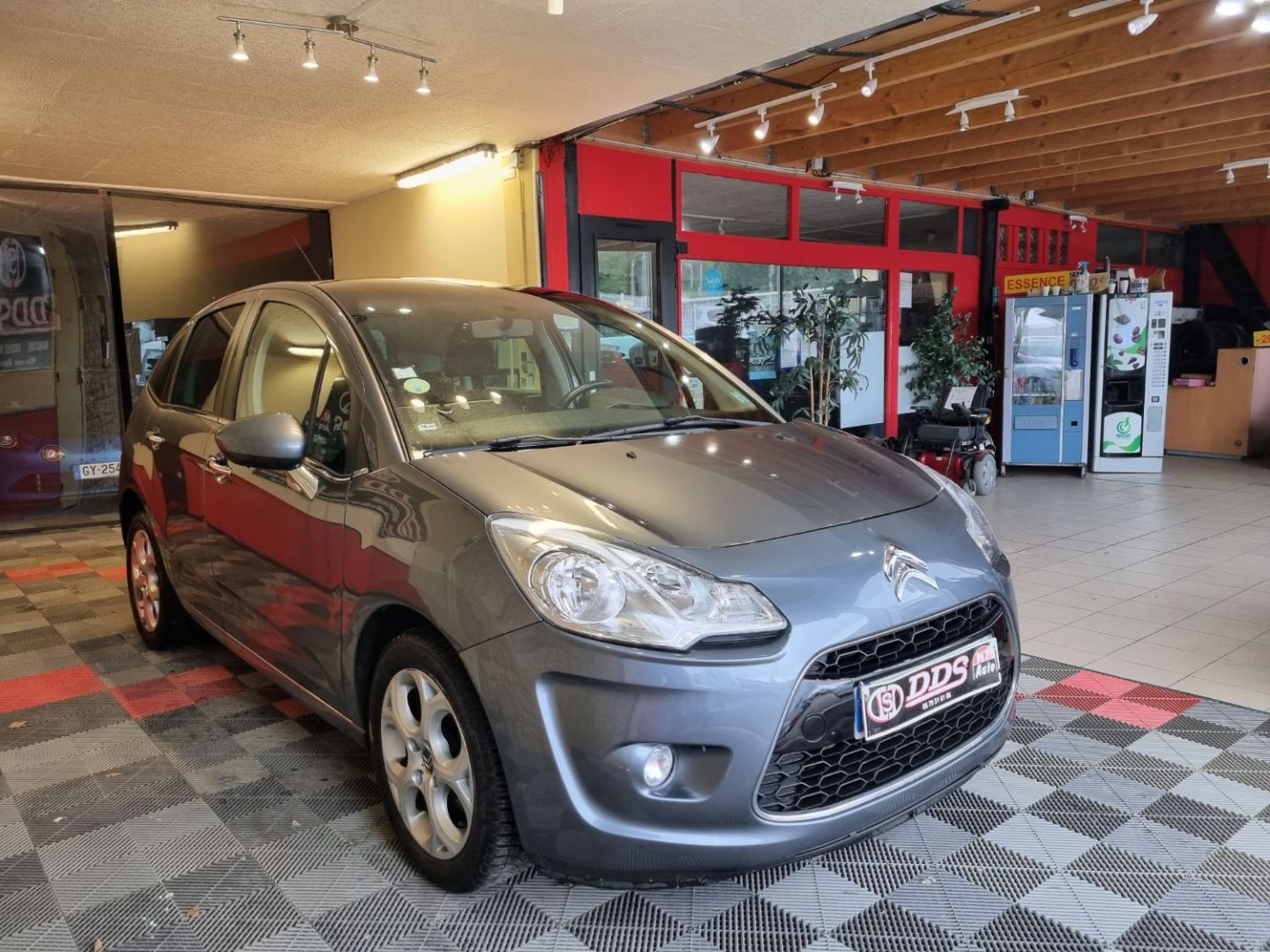 CITROEN C3 - 1.4 HDi CLIM REGULATEUR CT OK