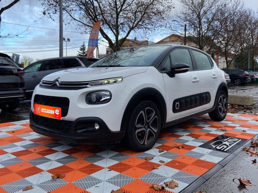 CITROEN C3 PureTech 82 SHINE GPS