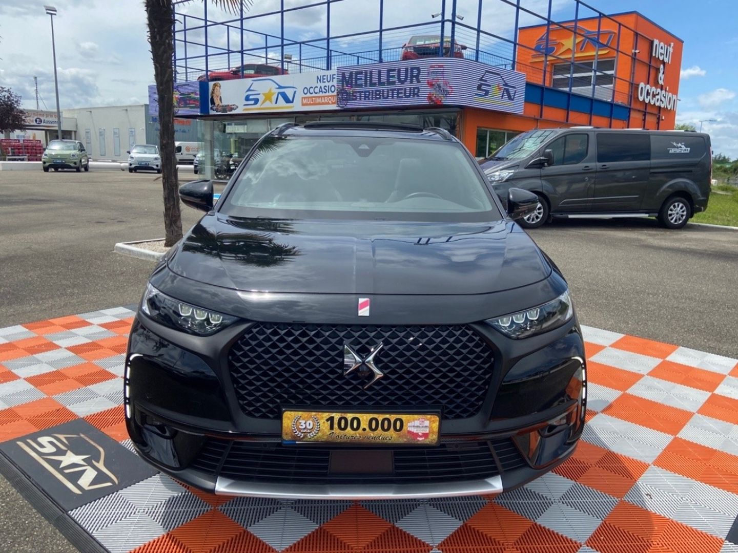 DS DS7 CROSSBACK BlueHdi 130 EAT8 PERFORMANCE LINE + Toit Hifi Focal Pack Sécurité