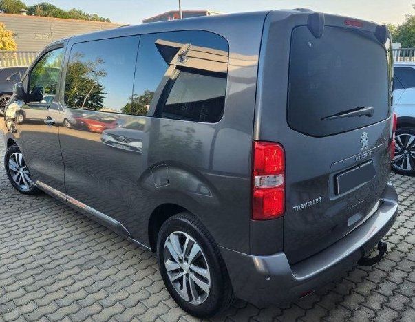 PEUGEOT EXPERT - TRAVELLER