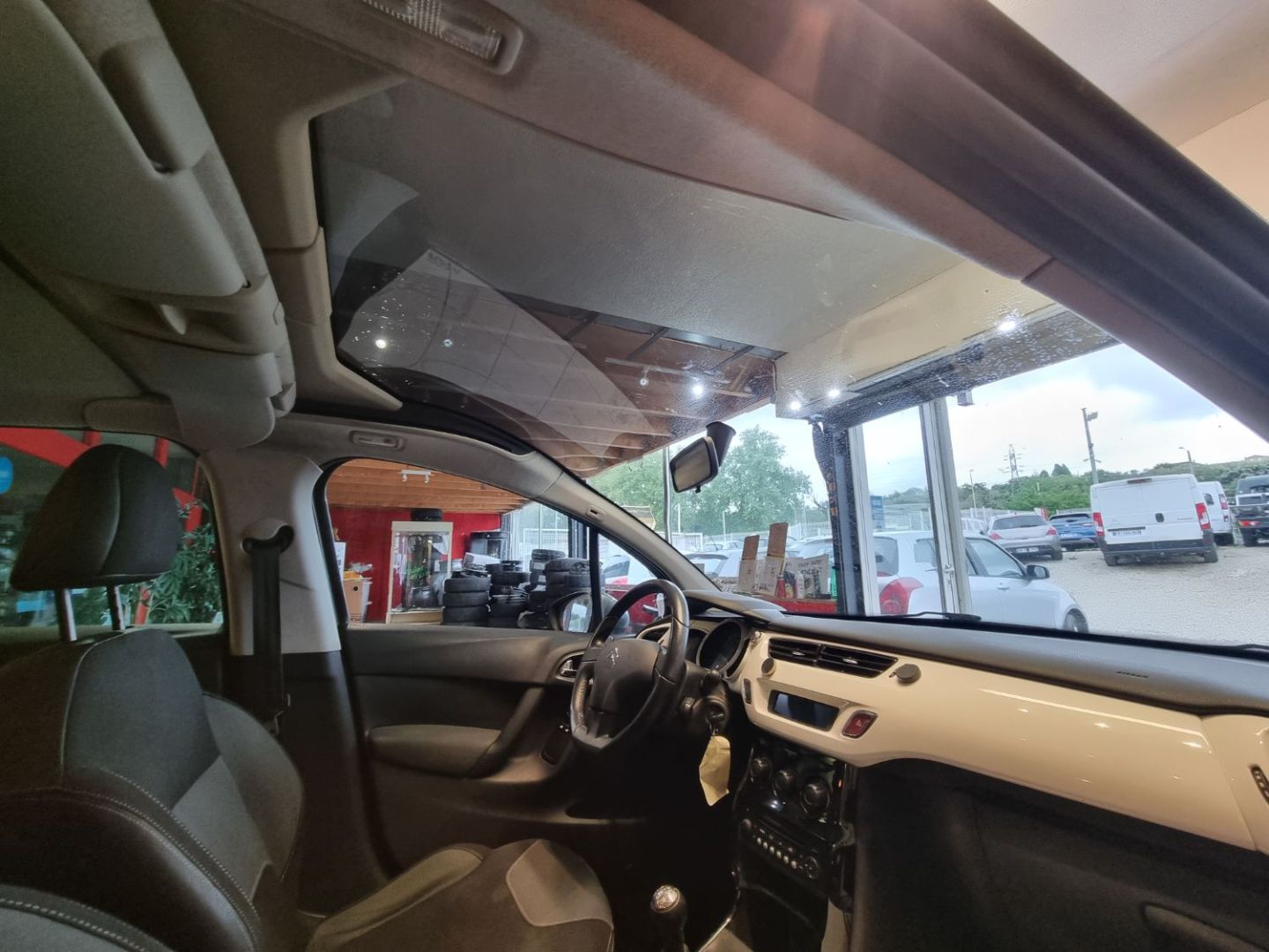 CITROEN C3 - 1.4 HDi CLIM REGULATEUR CT OK