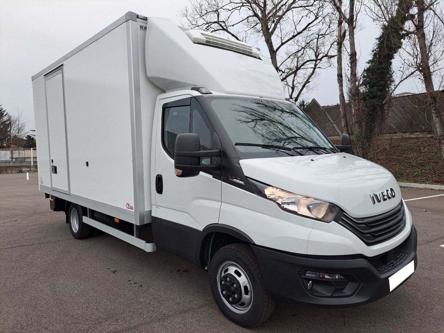 IVECO DAILY 35C18 A8 CAISSE PRIMEUR HAYON