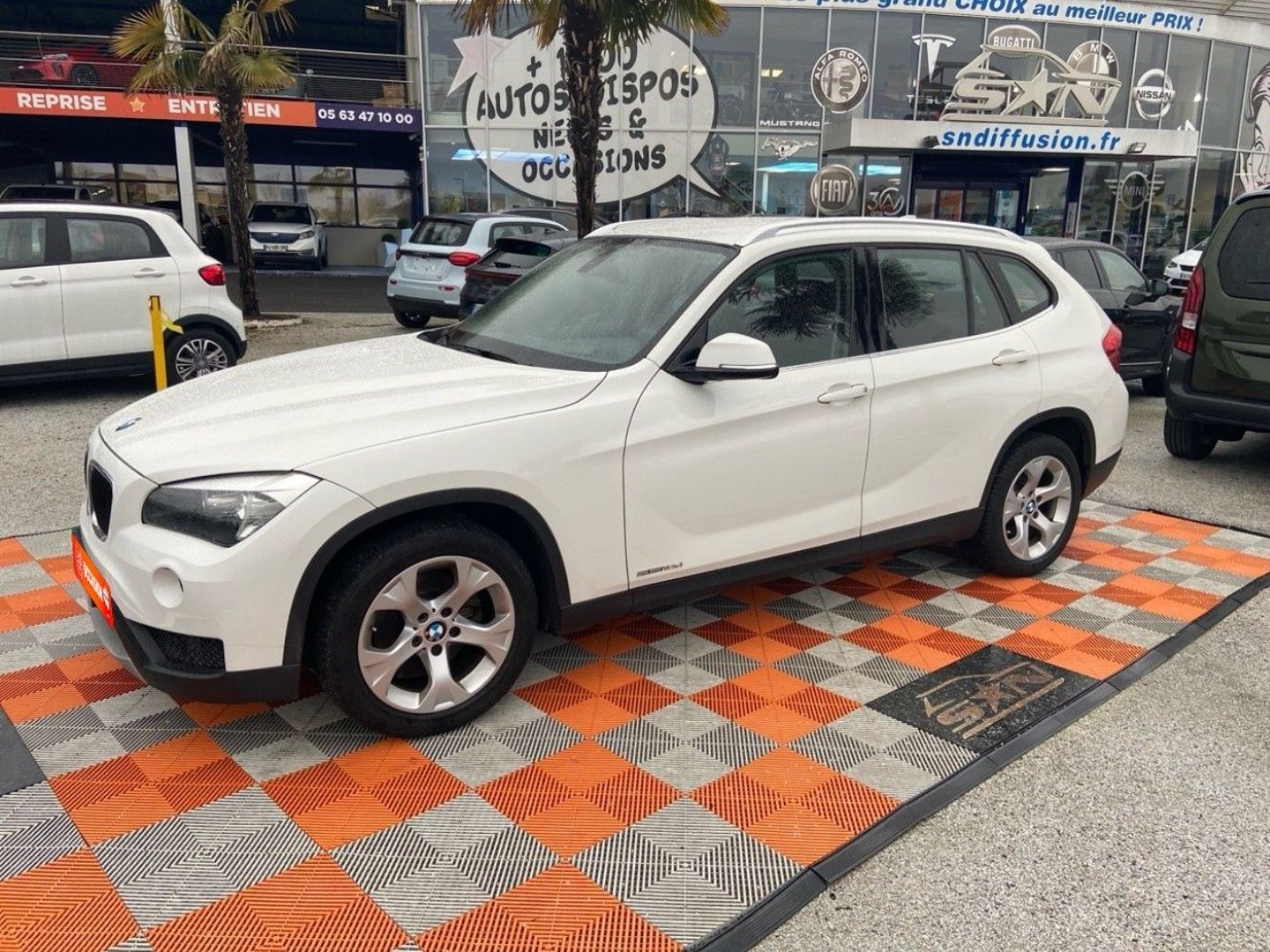 BMW X1 SDRIVE 18DA LOUNGE