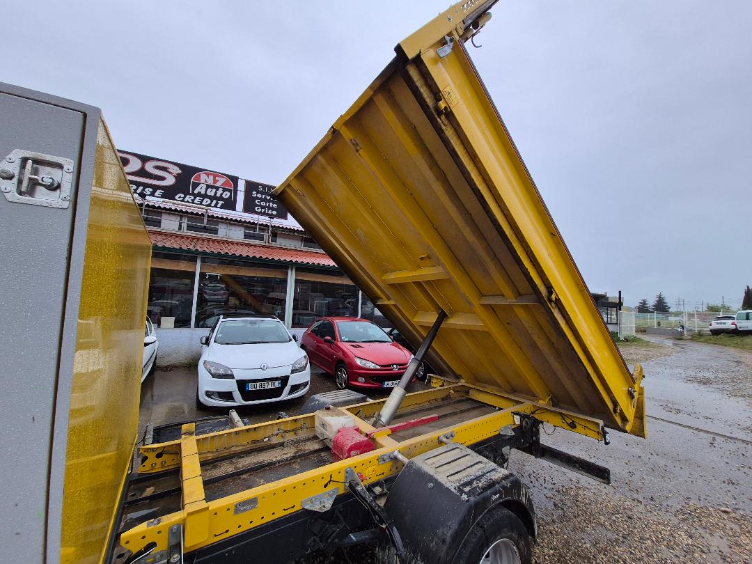 IVECO DAILY 160 CH - 35C16 3L Benne + Coffre GPS CLIM REGUL