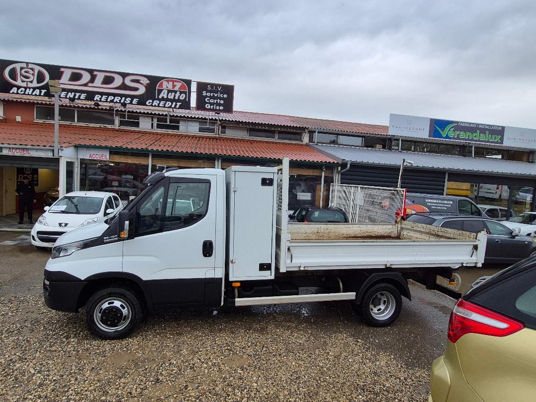 IVECO DAILY 180 CH - 35C18 3L Benne + Coffre CLIM REGUL