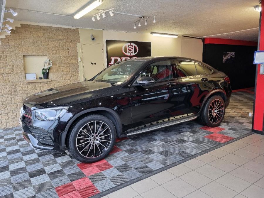 MERCEDES-BENZ GLC - COUPE 300 D 4MATIC AMG LINE