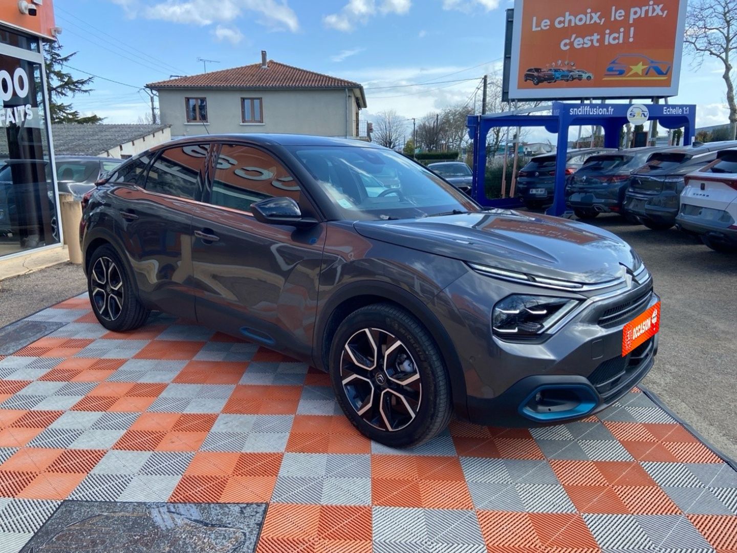 CITROEN C4 - E-C4 136(100kW) SHINE PACK Toit Ouvrant 11kW Alarme