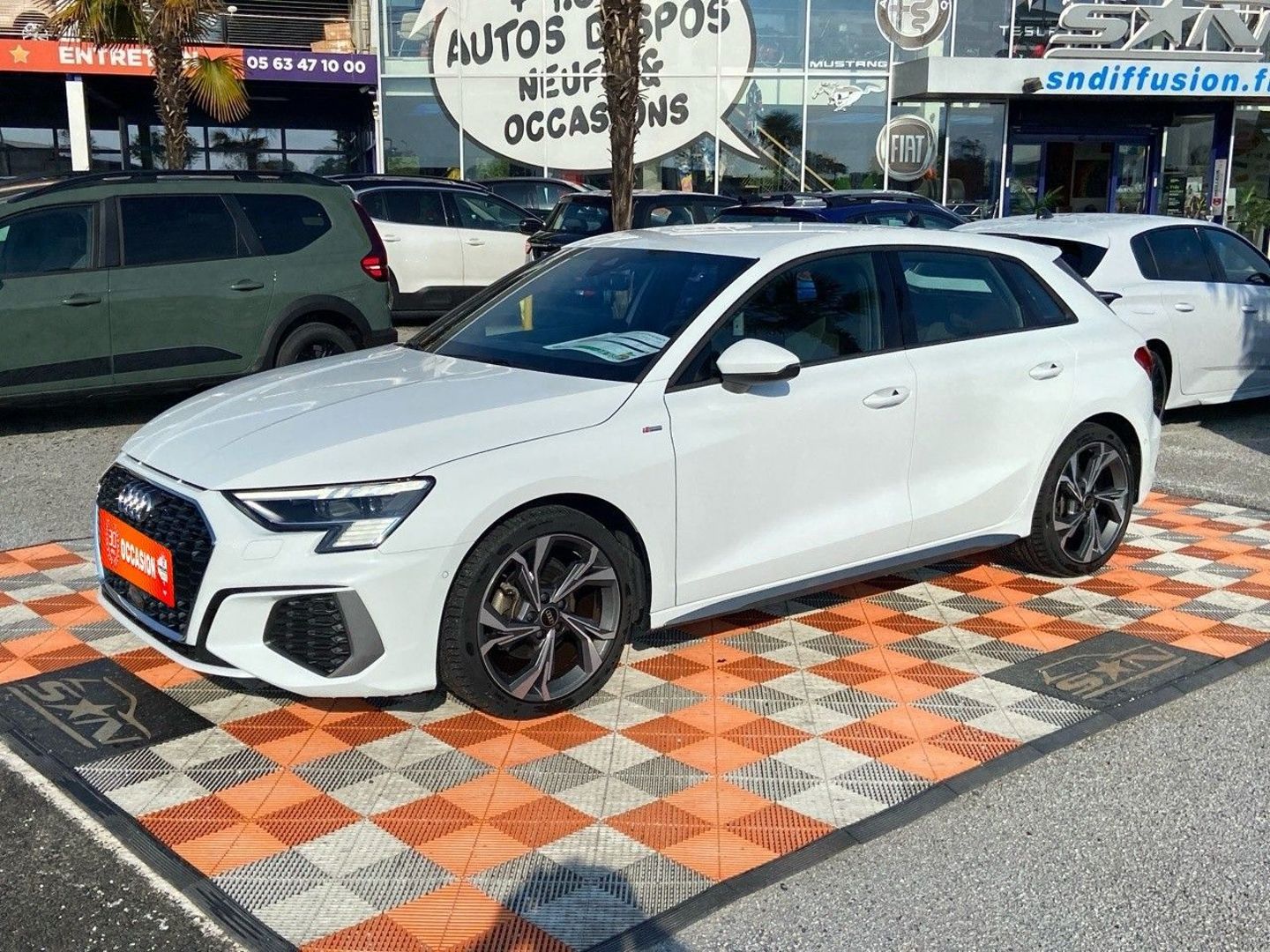 AUDI A3 SPORTBACK 35 TDI 150 S TRONIC S LINE Caméra JA 18"