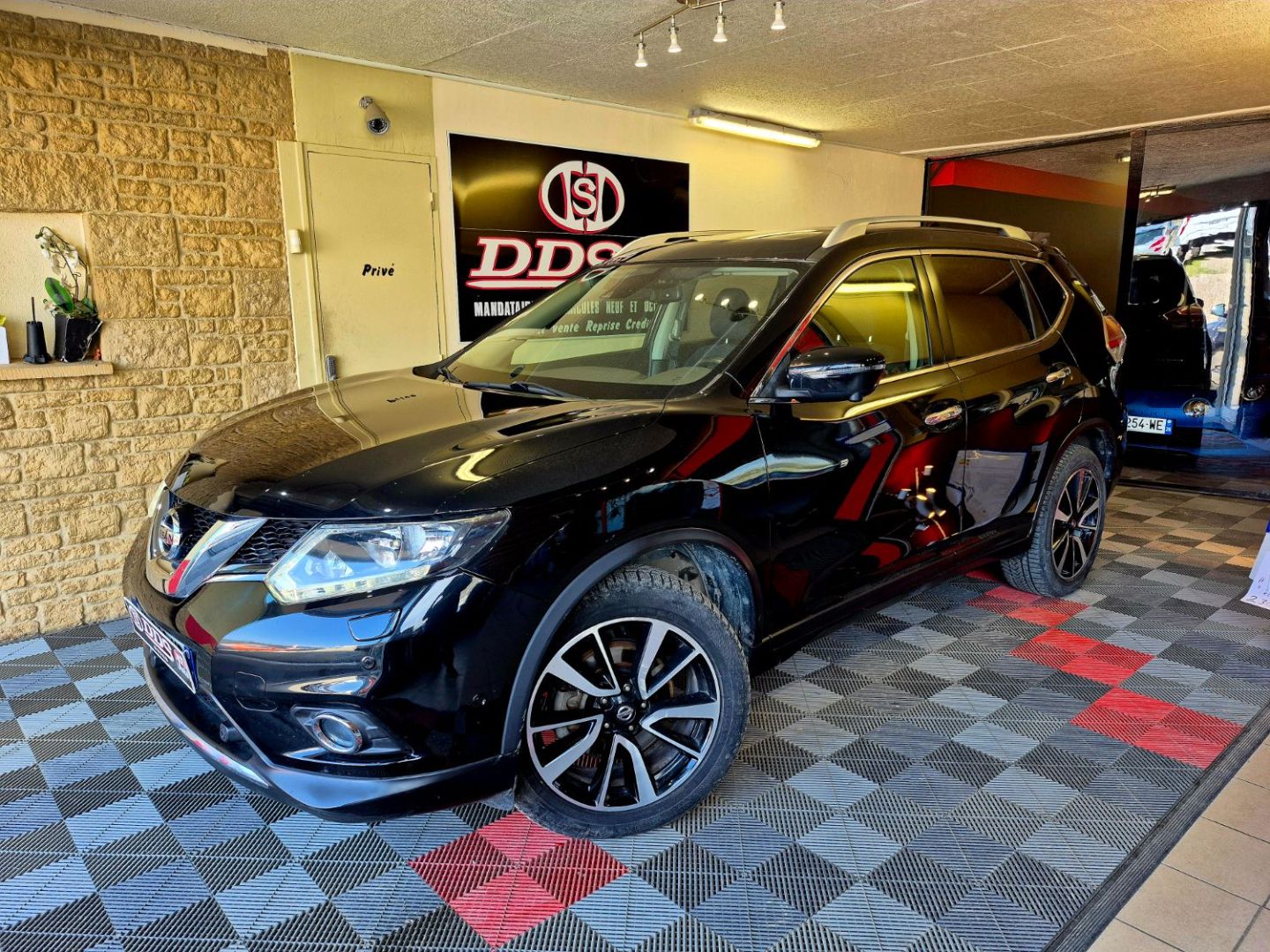 NISSAN XTRAIL - 180 CV FULL OPTIONS TRES BEAUX !! 7 PLACES