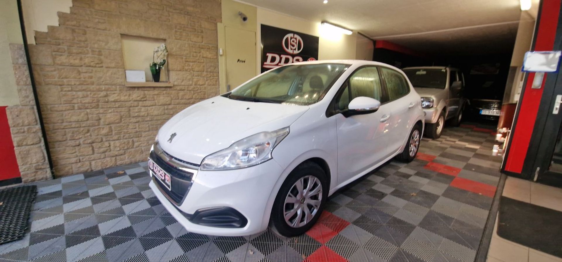 PEUGEOT 208 - 1.6 HDI 75 CLIM REGULATEUR