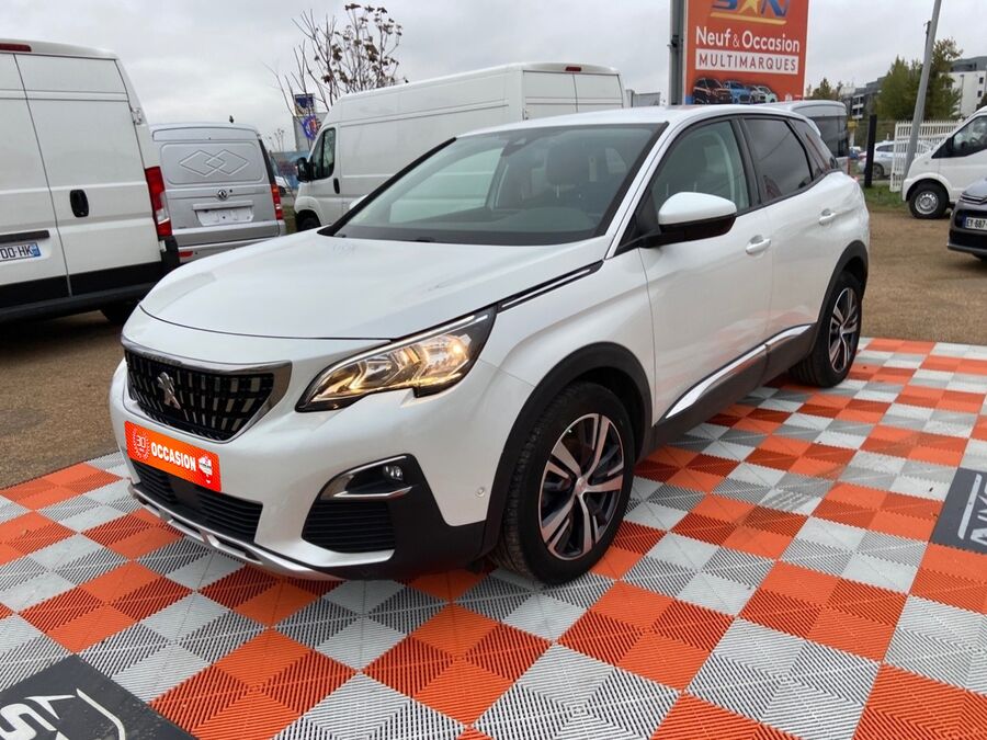 PEUGEOT 3008 BlueHDI 130 BV6 ALLURE 1°Main