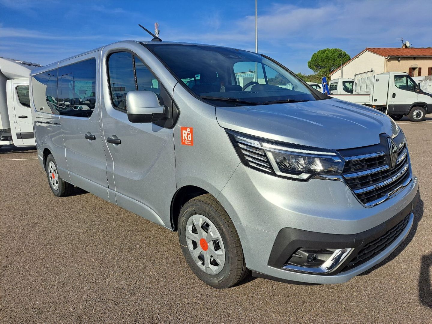 RENAULT TRAFIC COMBI L2 Blue dCi 150 RED EDITION 9PL