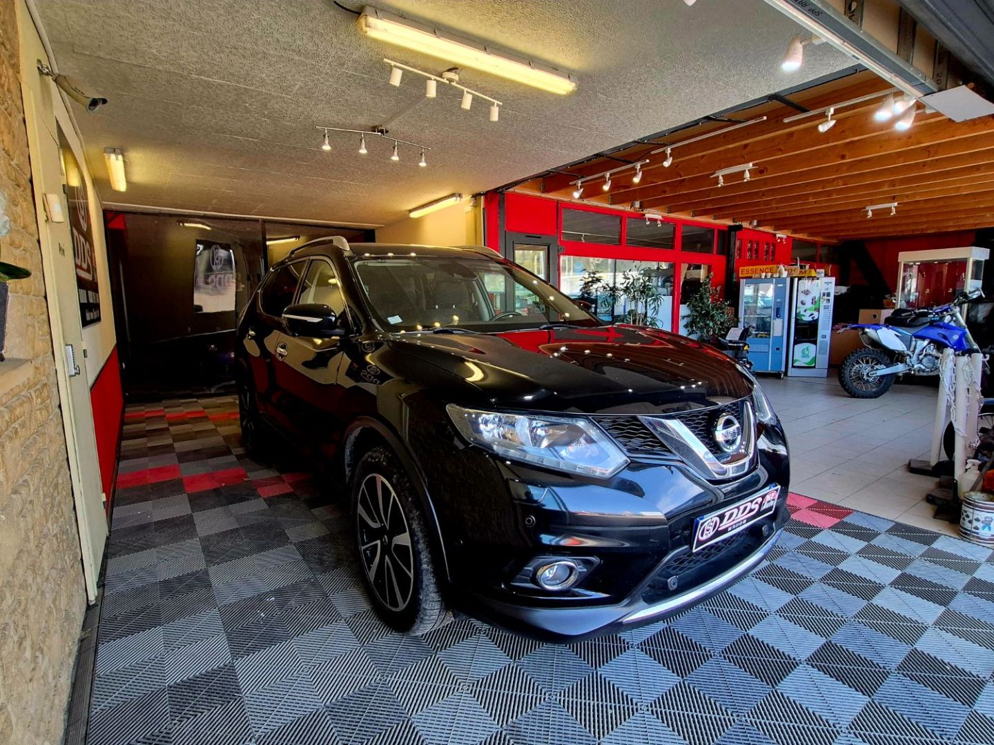 NISSAN XTRAIL - 180 CV FULL OPTIONS TRES BEAUX !! 7 PLACES