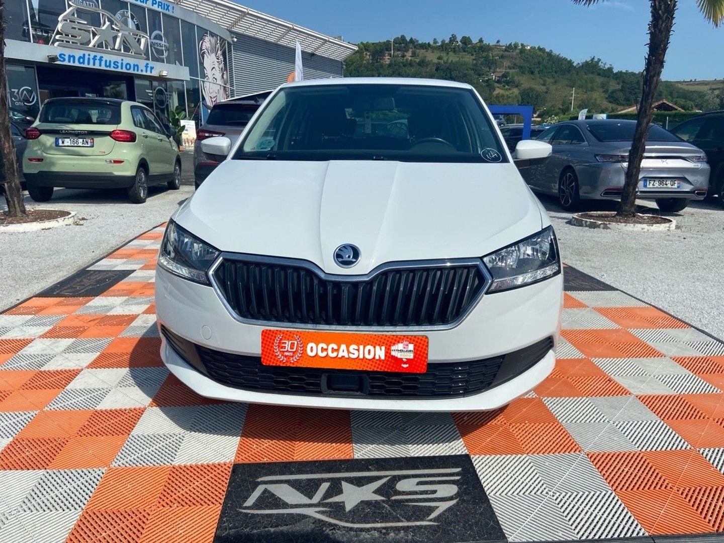 SKODA FABIA - 1.0 TSI 95 AMBITION Caméra JA 15"