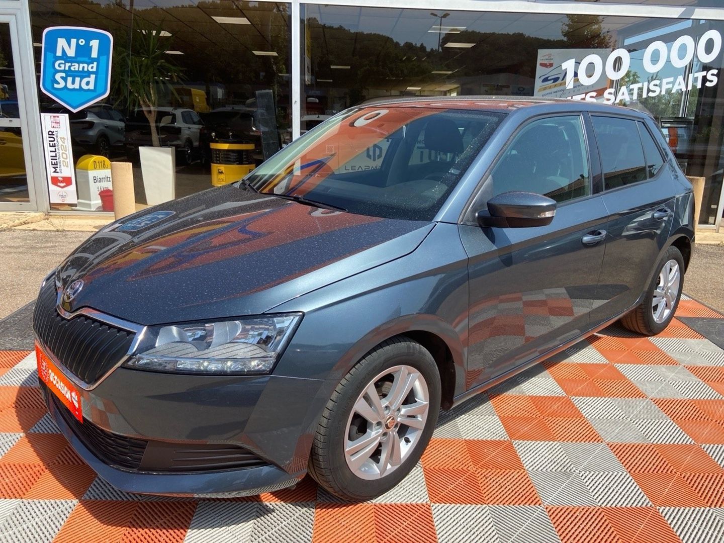 SKODA FABIA - 1.0 TSI 95 AMBITION Caméra JA 15"