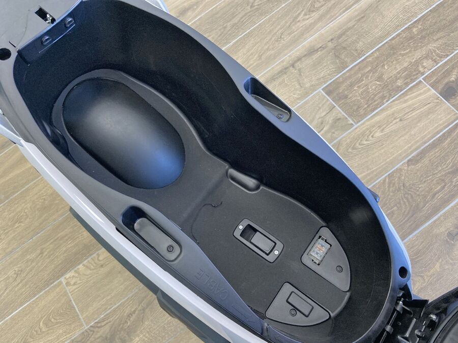 SILENCE S01 - STANDARD 5.6 KWH AUTONOMIE 133KM WMTC