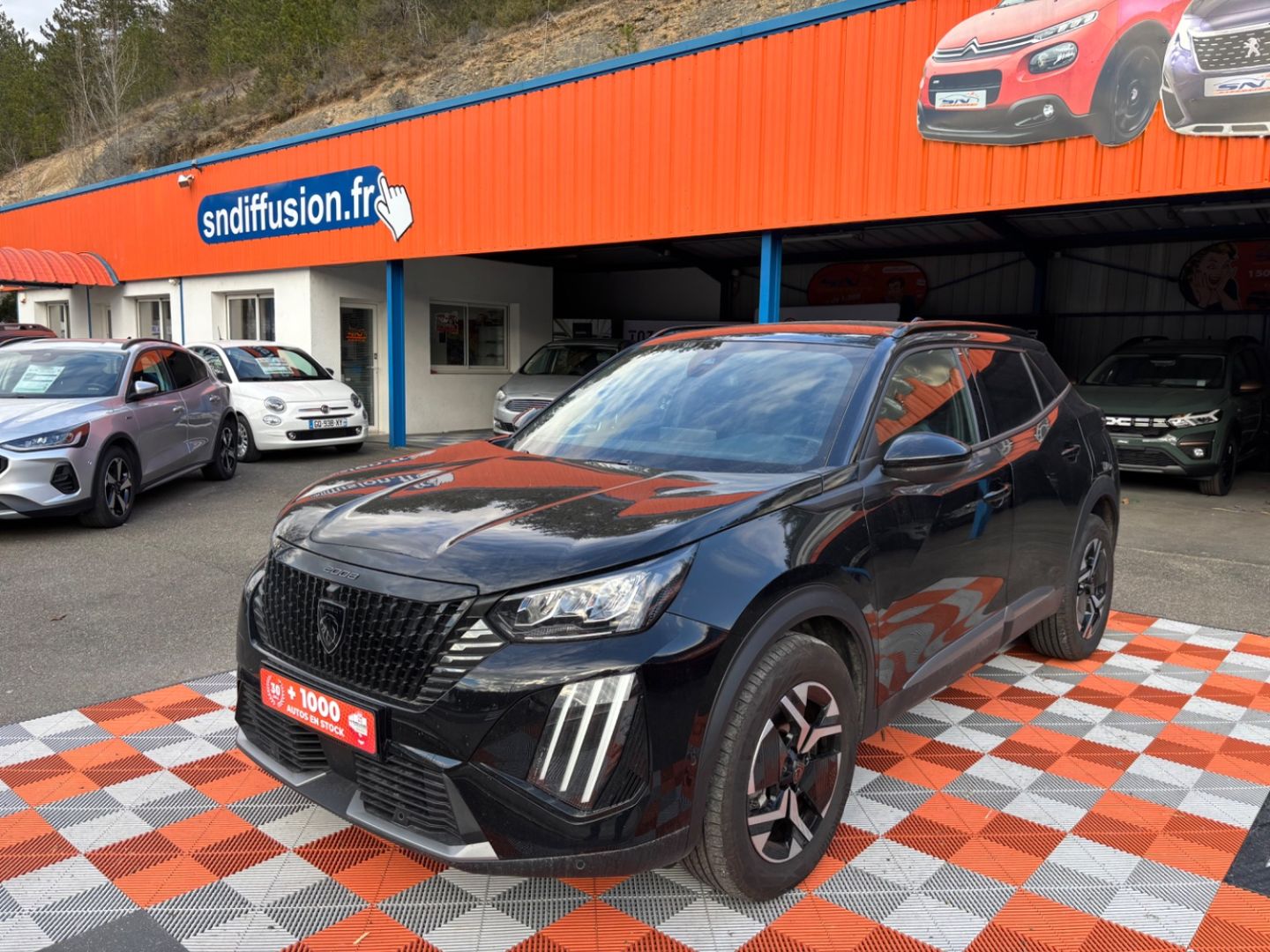 PEUGEOT 2008 - II (2) 1.2 Hybrid 136 ALLURE GPS Caméra ADML