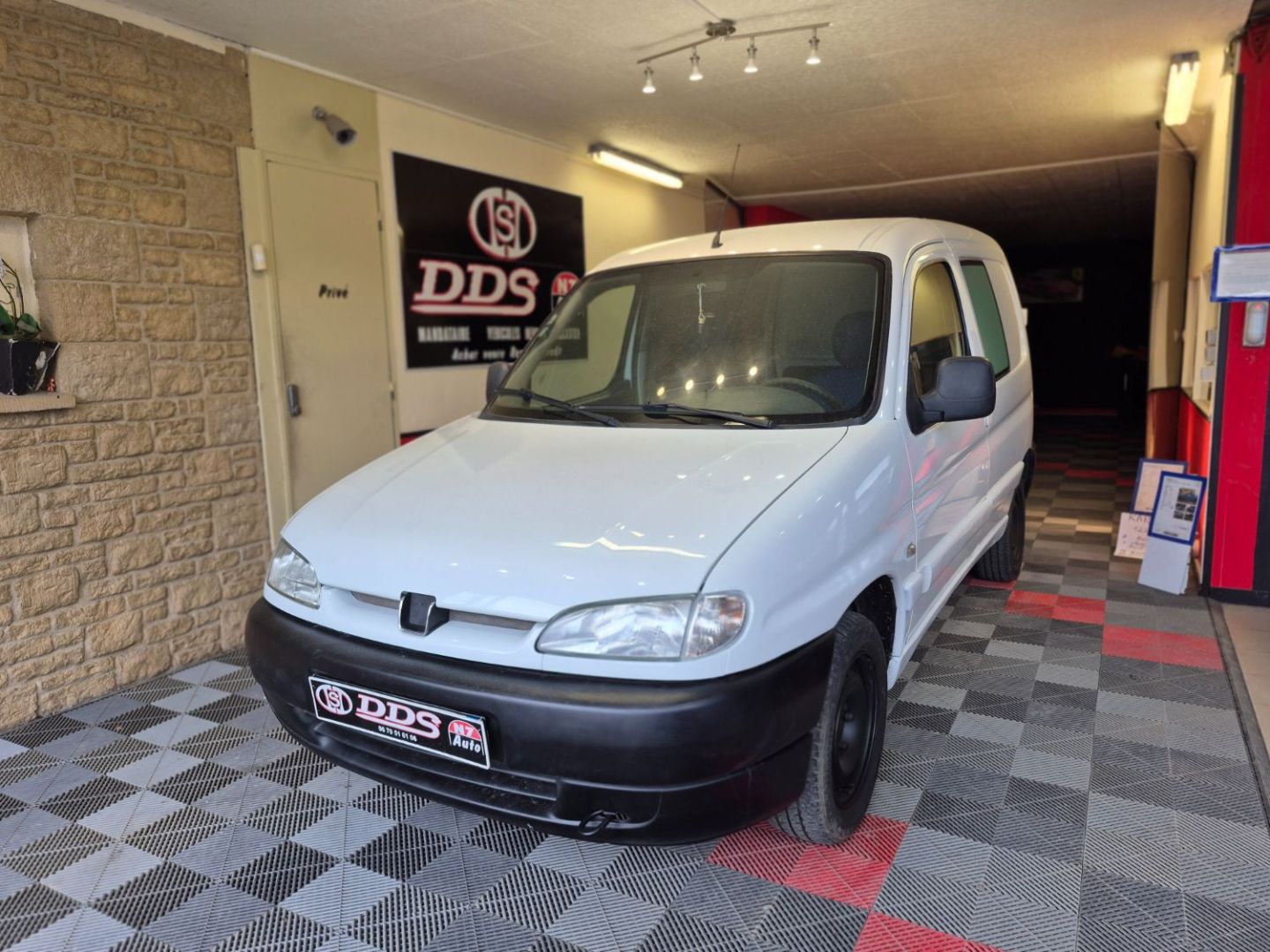 PEUGEOT PARTNER - 1.9 D 70 CT OK DISTRI NEUVE