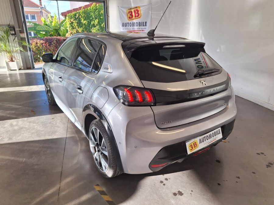 PEUGEOT 208 - 1.5 HDI 100 GT