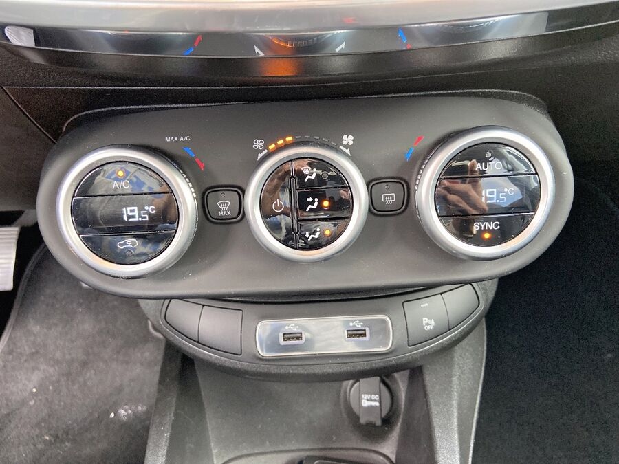 FIAT 500 X - 1.6 Multijet 120 BV6 CROSS GPS Caméra