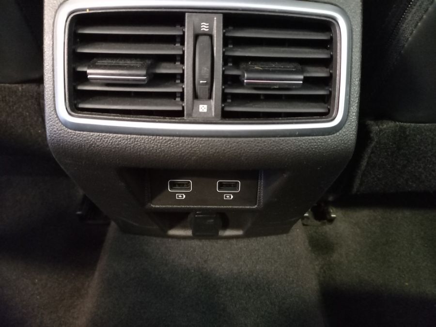 RENAULT MEGANE - BUSINESS BLUE DCI 115 EDC7