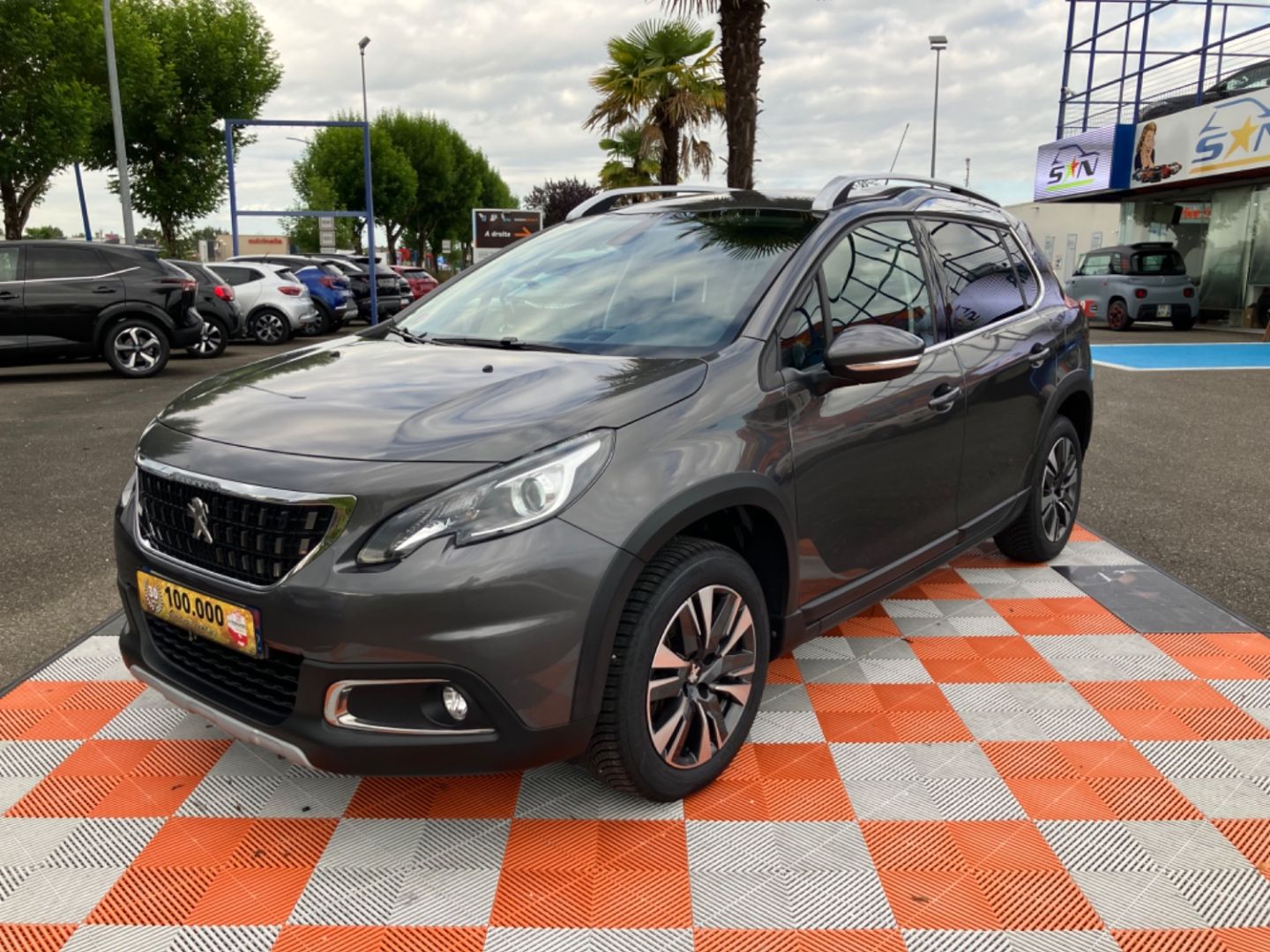 PEUGEOT 2008 - PureTech 130 BV6 ALLURE GPS Camera