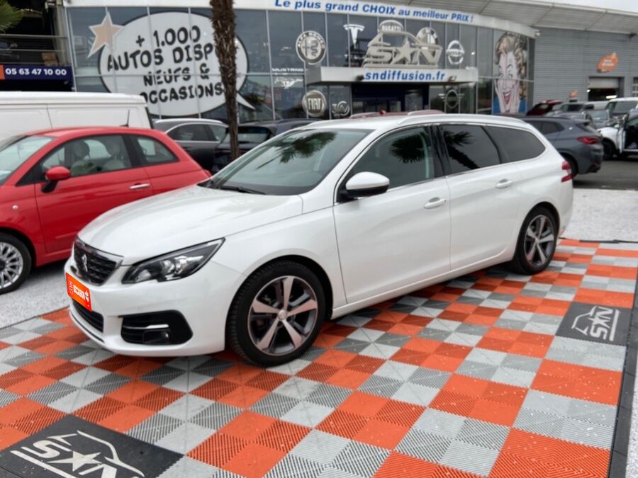 PEUGEOT 308 SW BlueHDi 130 BV6 ALLURE JA 17