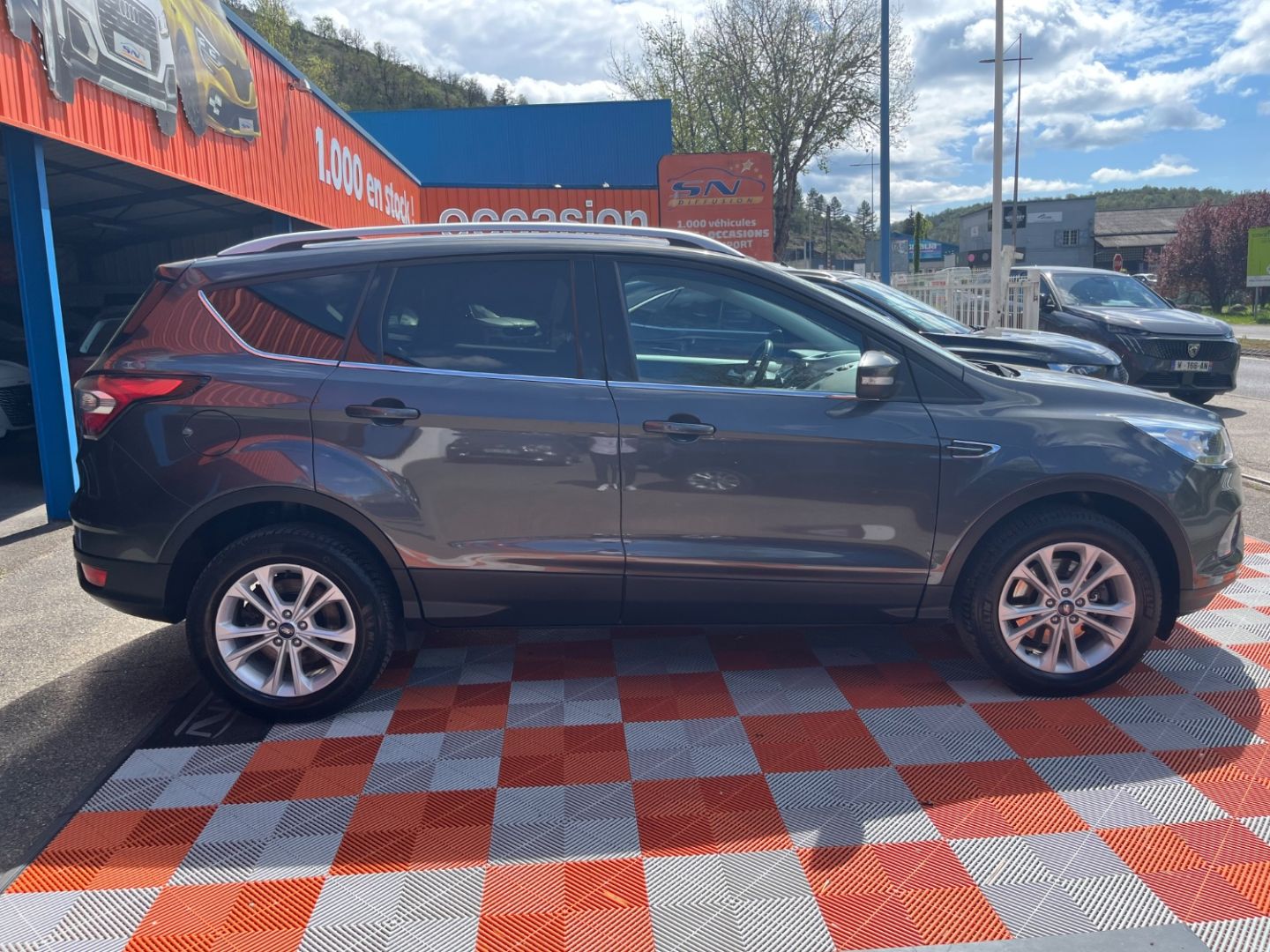 FORD KUGA - 1.5 TDCI 120 BV6 TITANIUM GPS