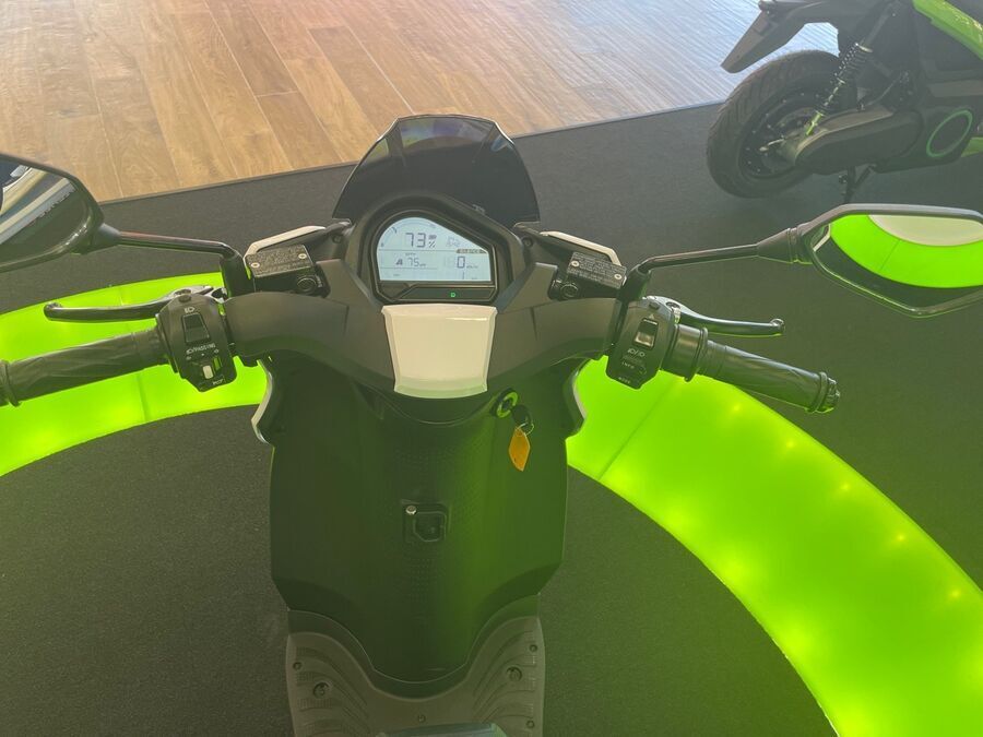 SILENCE S01 - CONNECTED 5.6 kWh Autonomie 133km WMTC