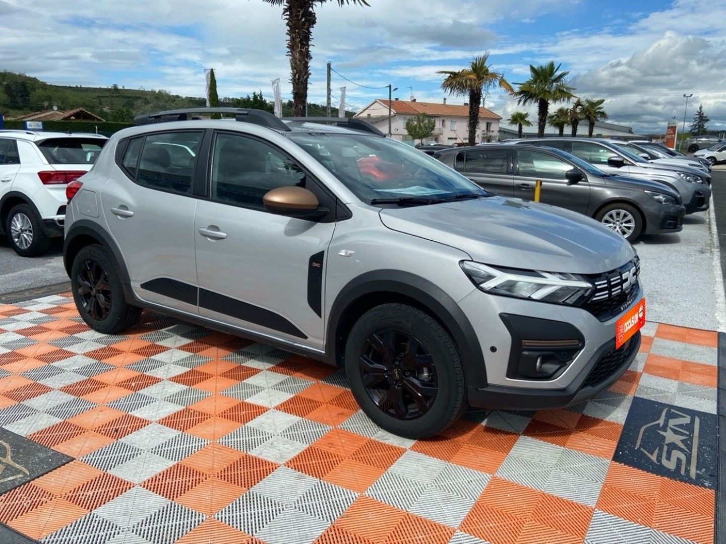 DACIA SANDERO - Tce 90 CVT STEPWAY EXTREME + GPS Caméra JA 16"