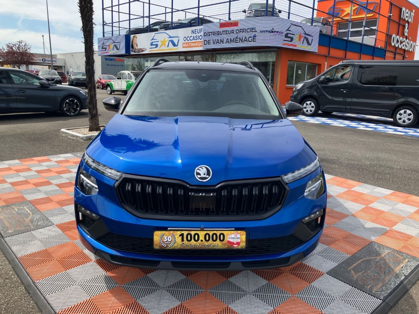 SKODA KAMIQ - 1.5 TSI 150 BV6 STYLE Caméra JA 17" Black Pack