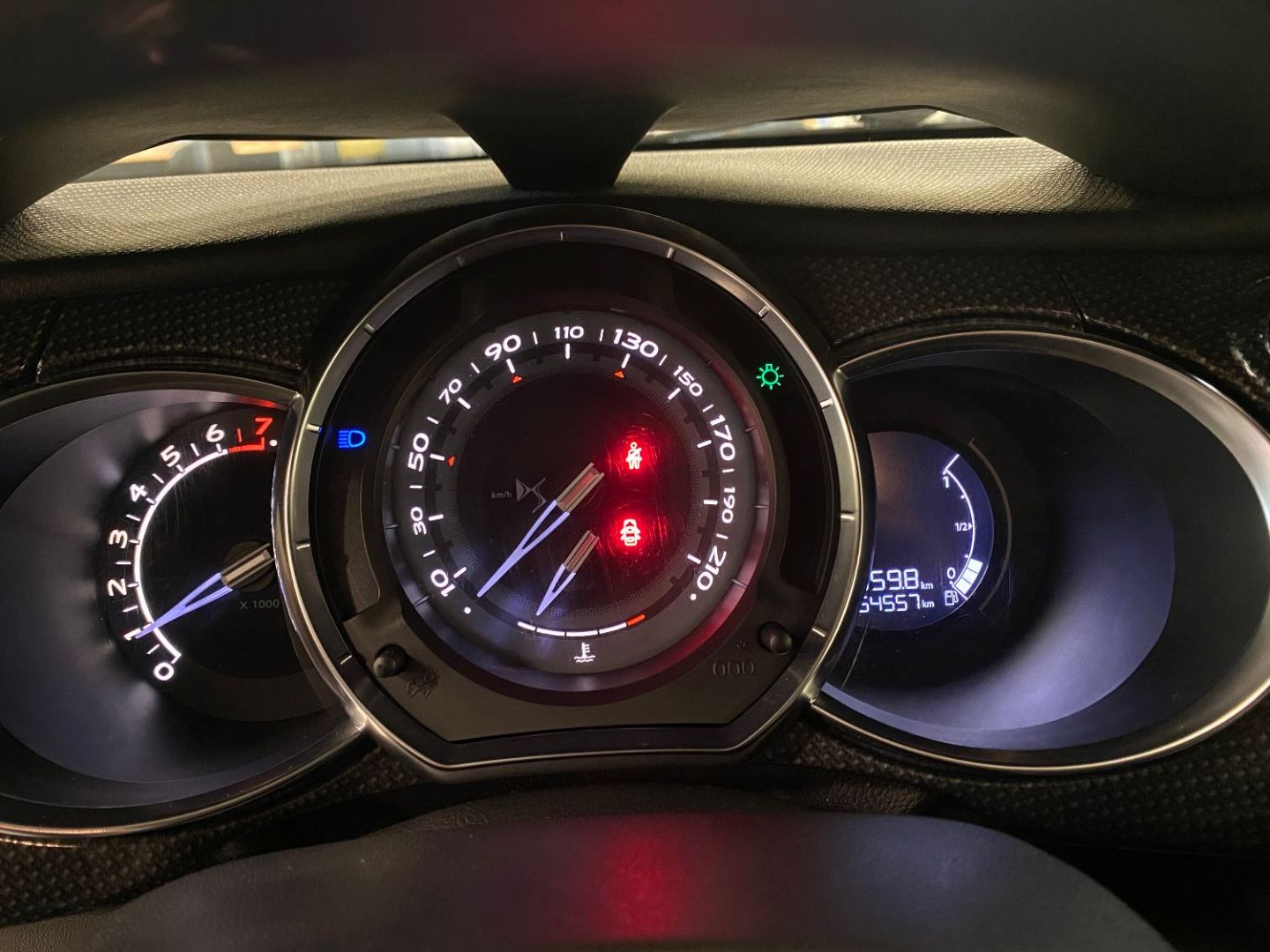 DS DS3 Phase 2 - 1.2 Pure Tech 130cv performance line