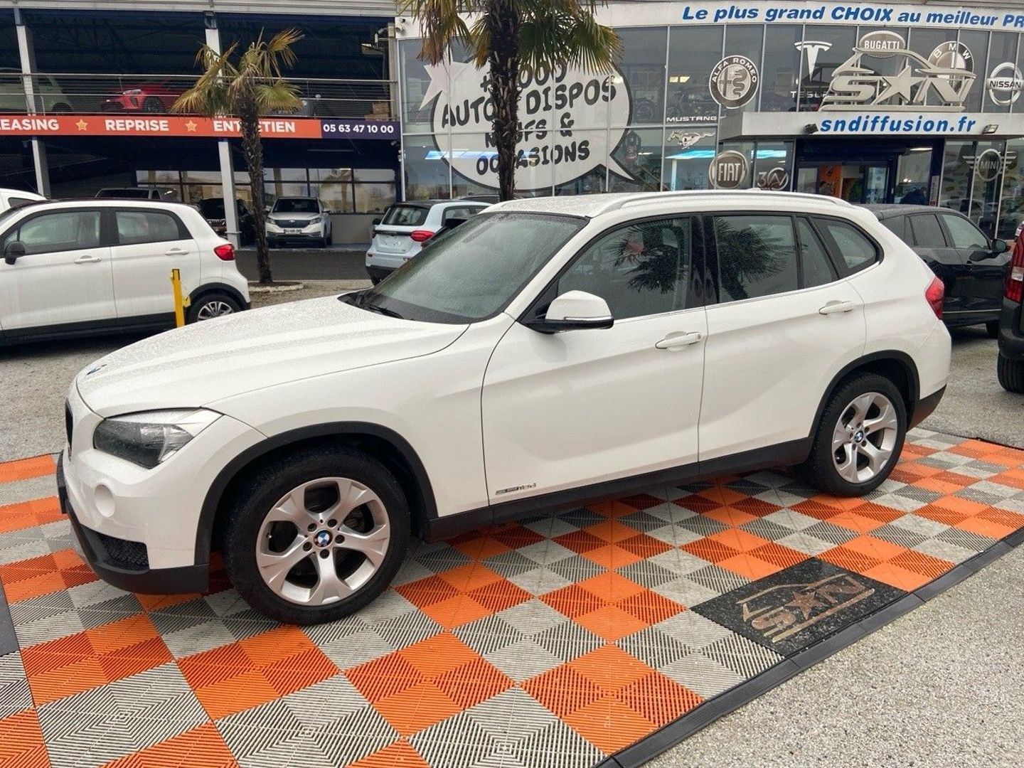 BMW X1 - SDRIVE 18DA LOUNGE