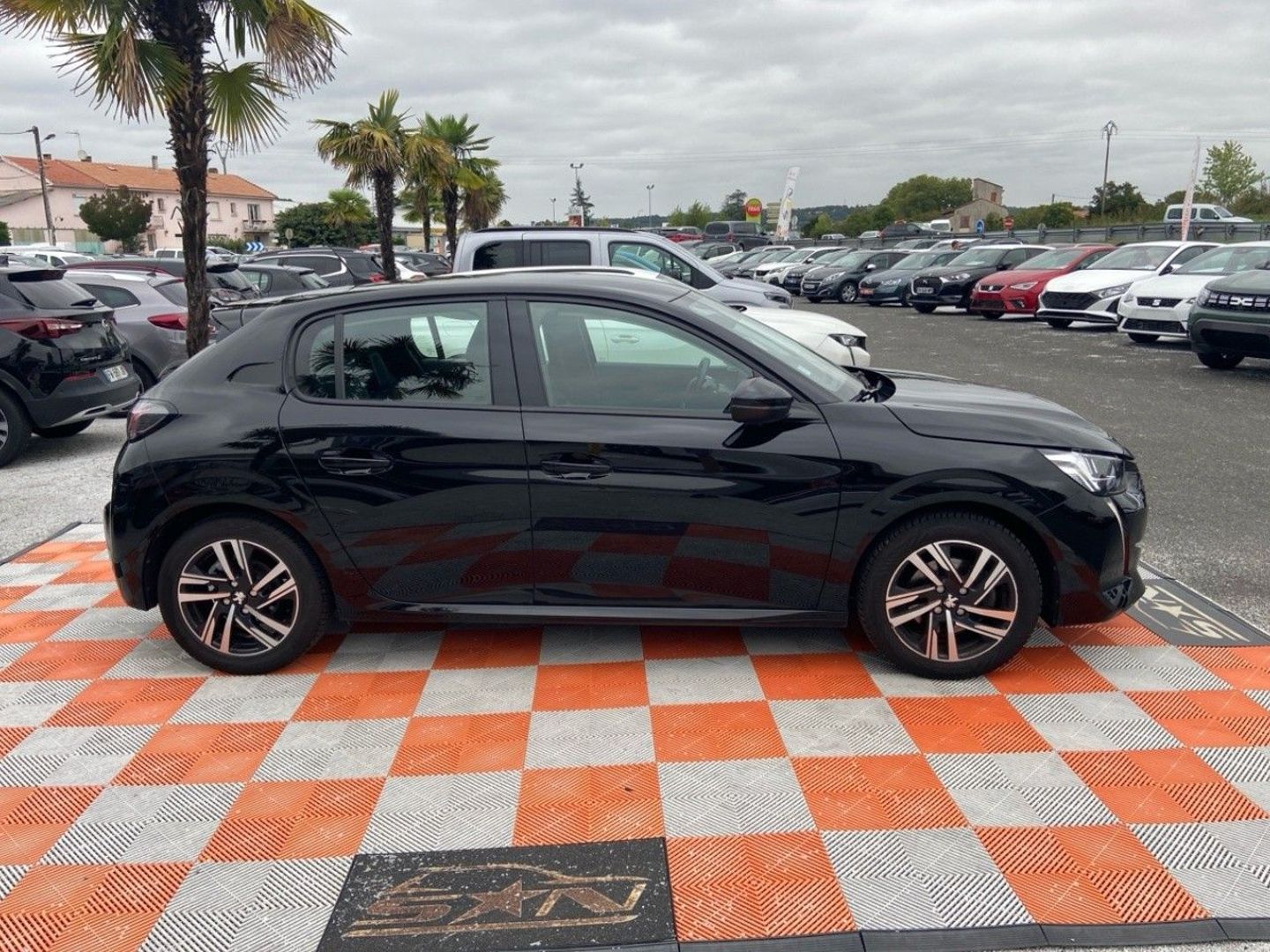 PEUGEOT 208 - PureTech 100 BV6 ALLURE