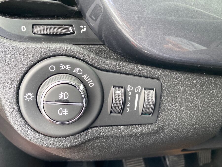 FIAT 500 X - 1.6 Multijet 120 BV6 CROSS GPS Caméra
