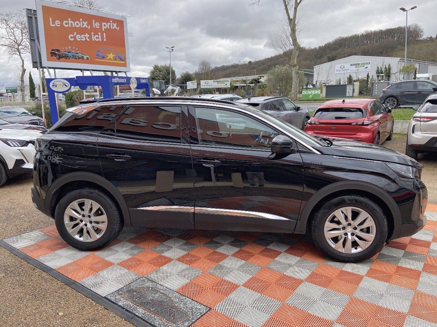 PEUGEOT 3008 - PURE TECH 130 STYLE