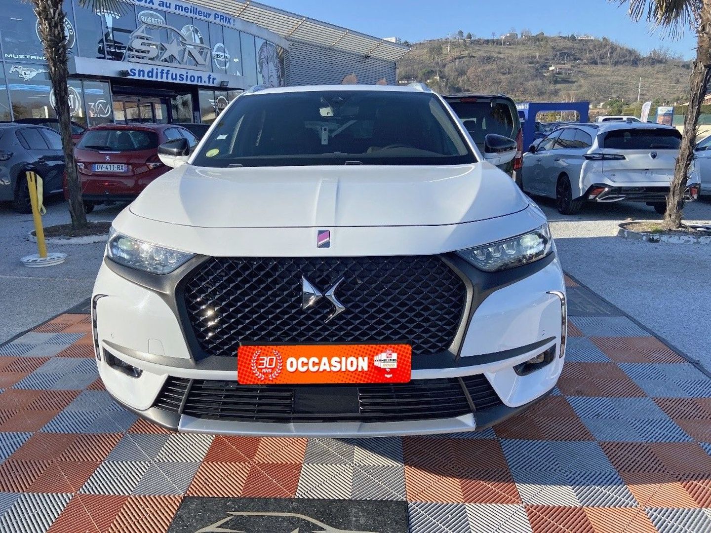 DS DS7 CROSSBACK - BlueHdi 130 EAT8 PERFORMANCE LINE + Toit Hifi Focal Siège Elec 1°Main