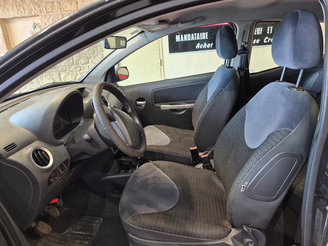 CITROEN C2 PHASE 2 - 1.1 L 4CV DISTRI NEUVE CT OK PEU DE KM !