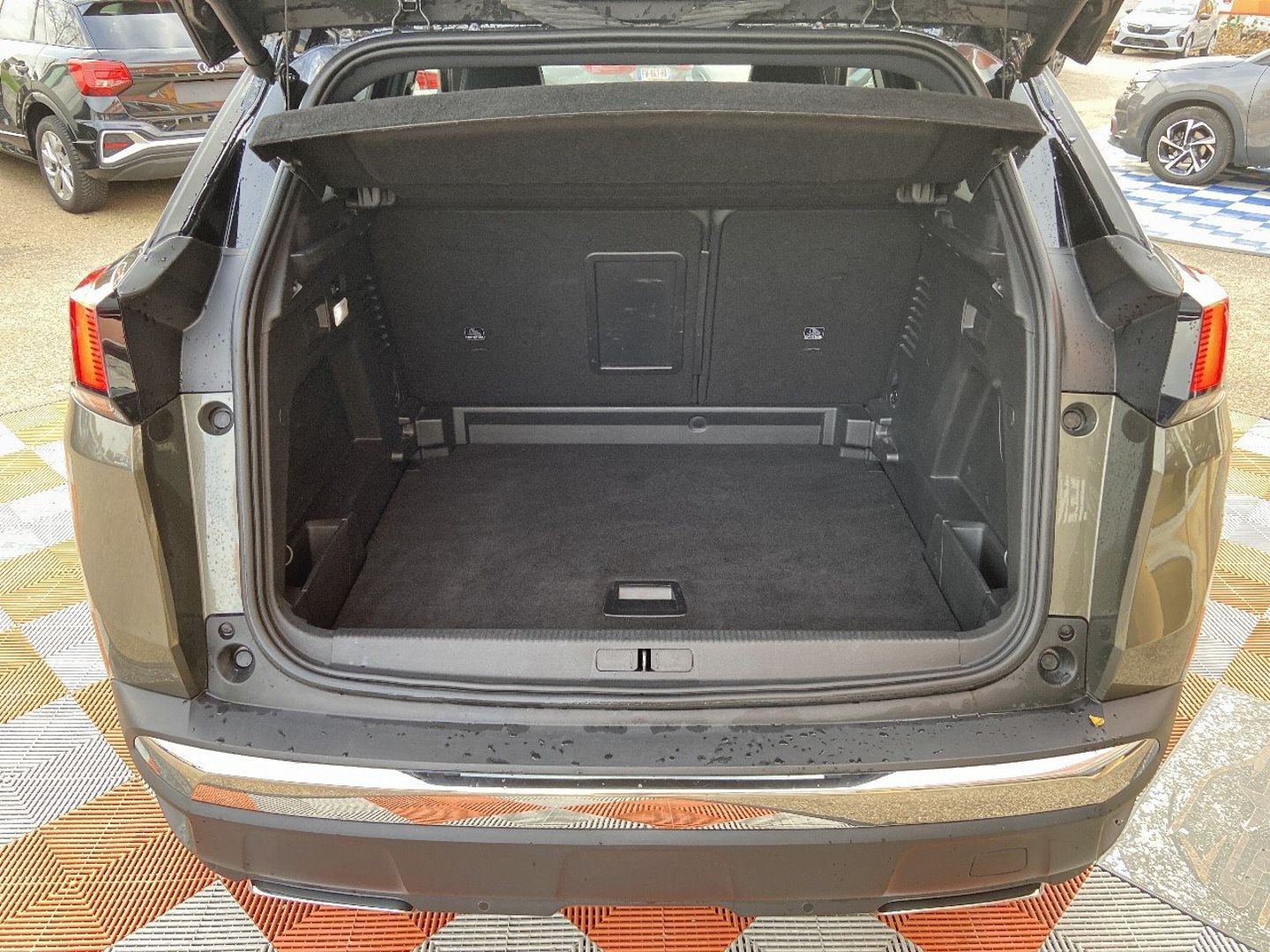 PEUGEOT 3008 - Puretech 130 BV6 GT LINE