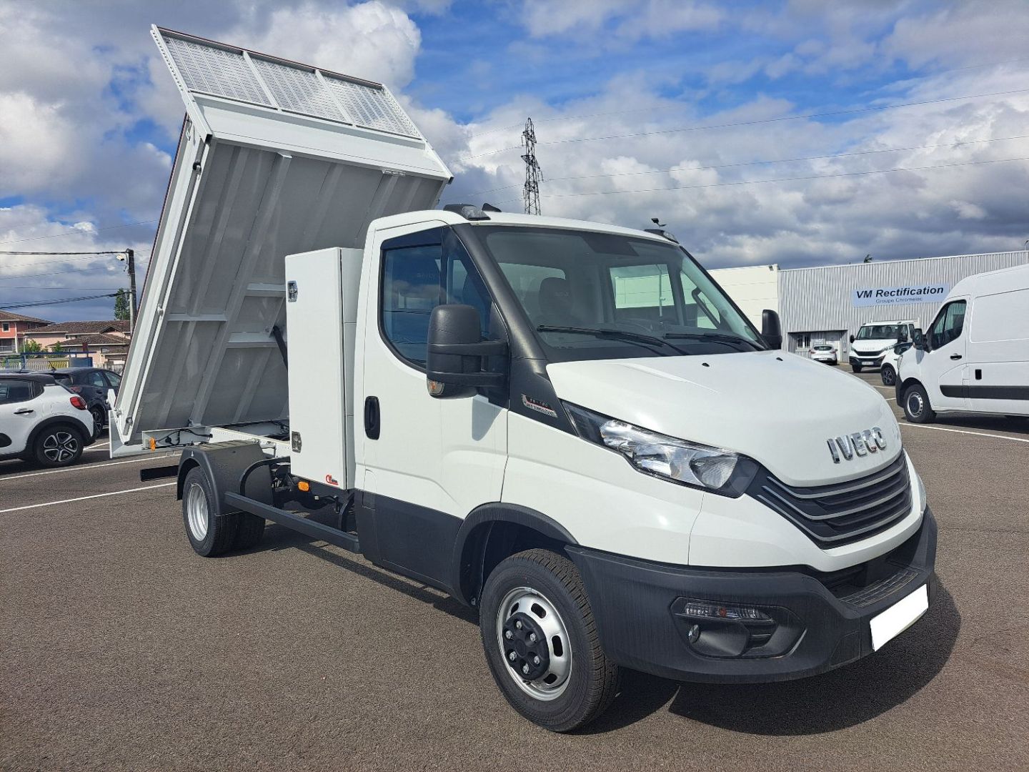 IVECO DAILY - 35C18 A8 BENNE ET COFFRE