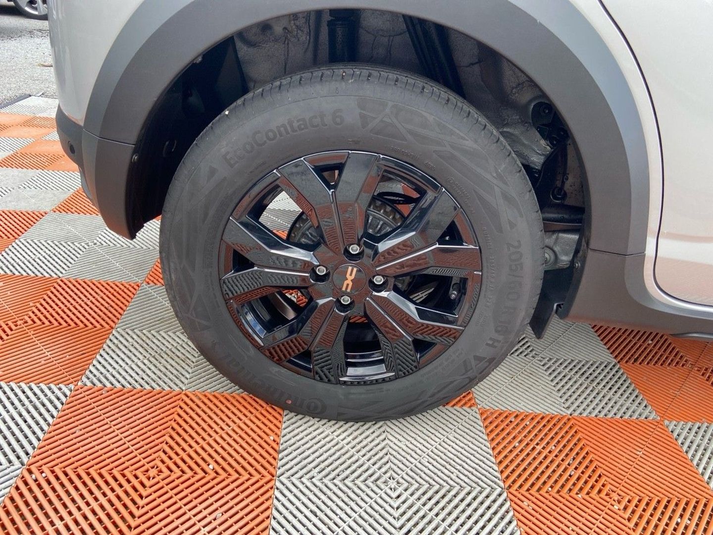 DACIA SANDERO - Tce 90 CVT STEPWAY EXTREME + GPS Caméra JA 16"