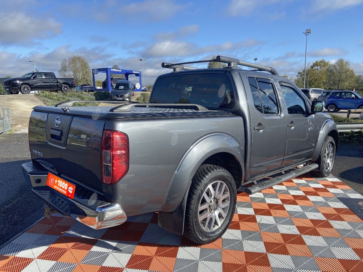 NISSAN NAVARA DOUBLE CABINE - 3.0 V6 DCI 231 BVA PACK PREMIUM