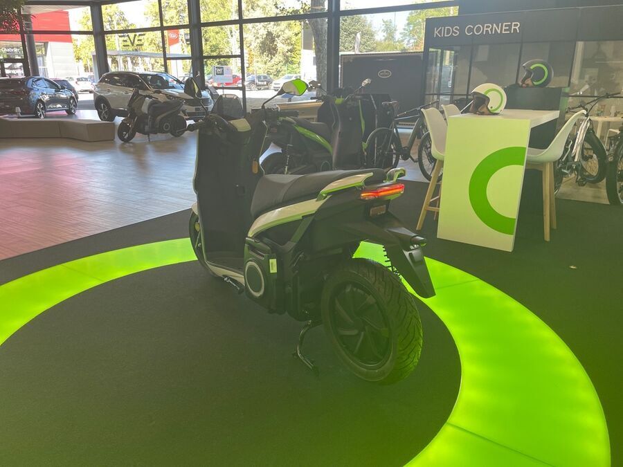 SILENCE S01 - CONNECTED 5.6 kWh Autonomie 133km WMTC