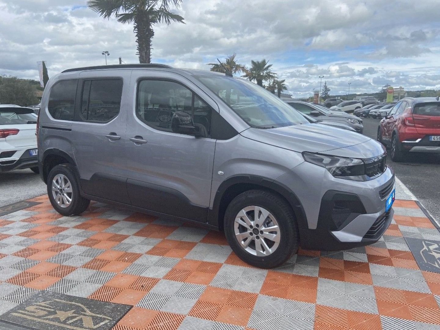 PEUGEOT RIFTER - NEW BlueHDi 100 BV6 ALLURE PACK STYLE Caméra JA 16"