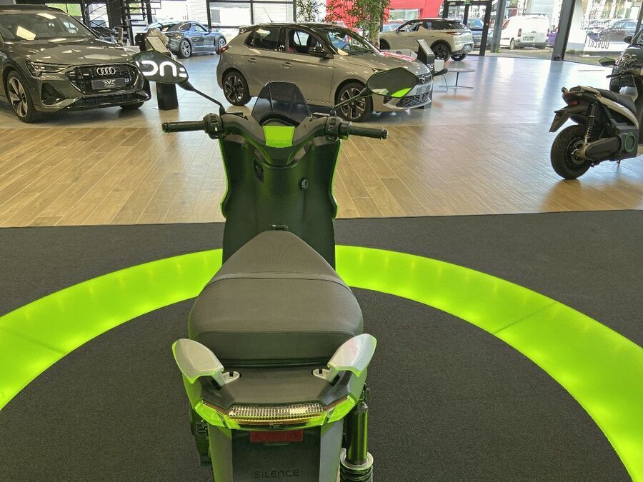 SILENCE S01 - STANDARD 5.6 KWH AUTONOMIE 133KM WMTC