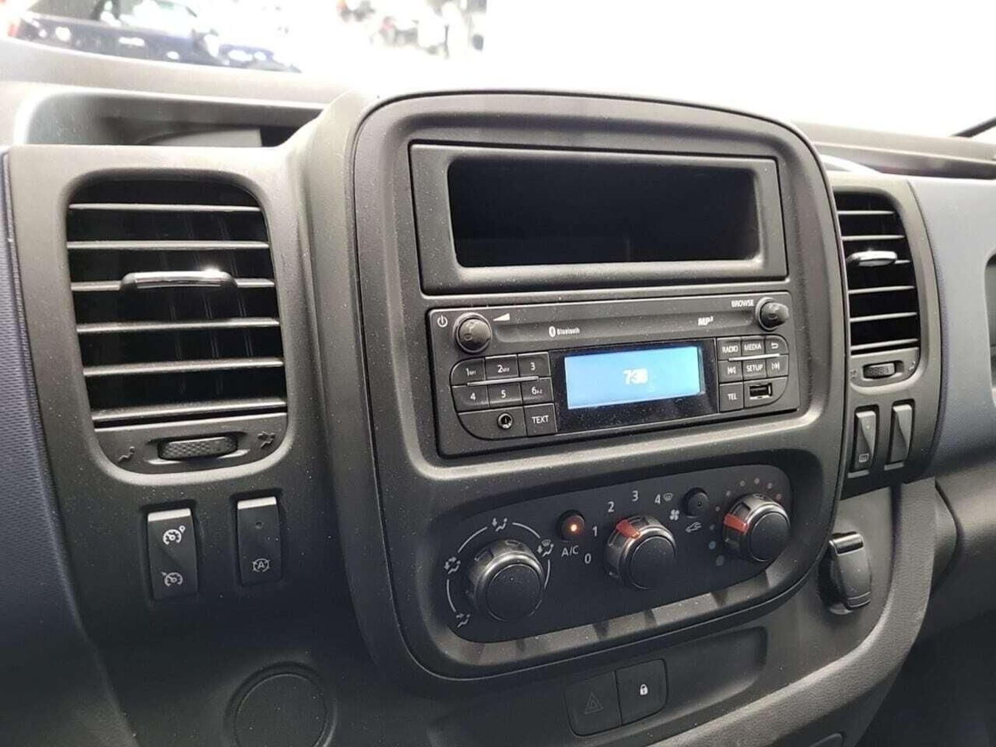 OPEL VIVARO FOURGON - L1H1 1.6 CDTI 95