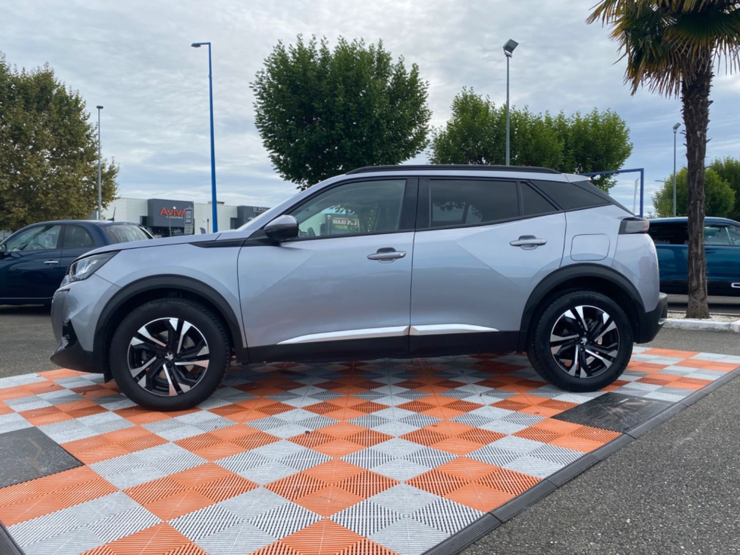 PEUGEOT 2008 - BlueHDi 130 EAT8 ALLURE GPS Caméra Anti-Brouillards