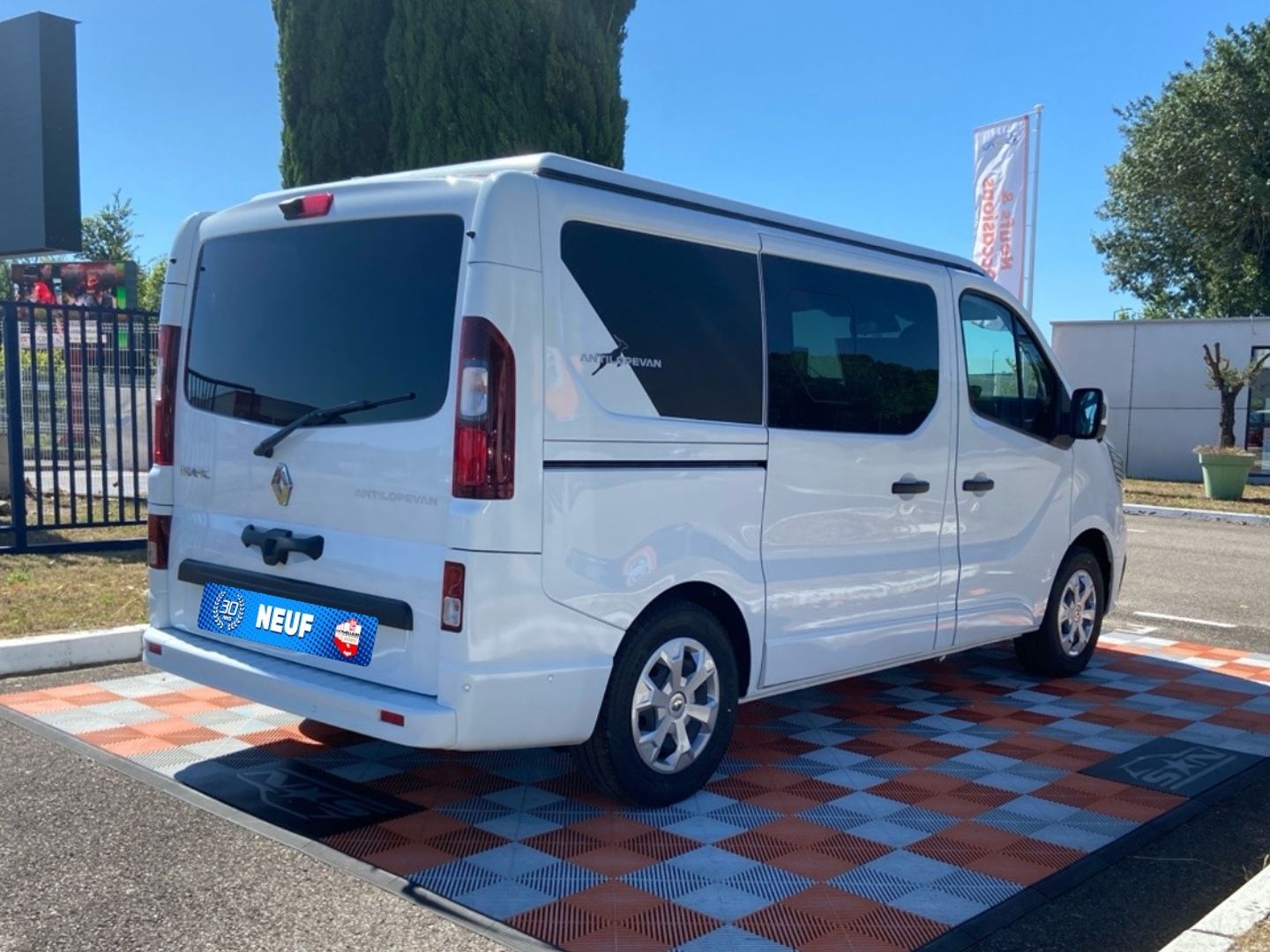 RENAULT ANTILOPE VAN - 2.0 dCi 150 BV6 FLEX 5